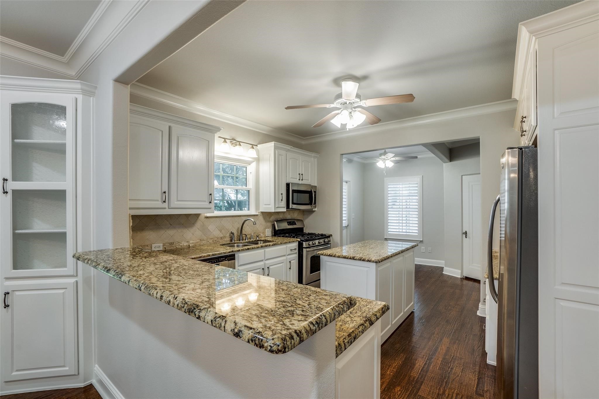 4236 University Boulevard , University Park, TX, 75205 | 20925221 | Realty Texas LLC