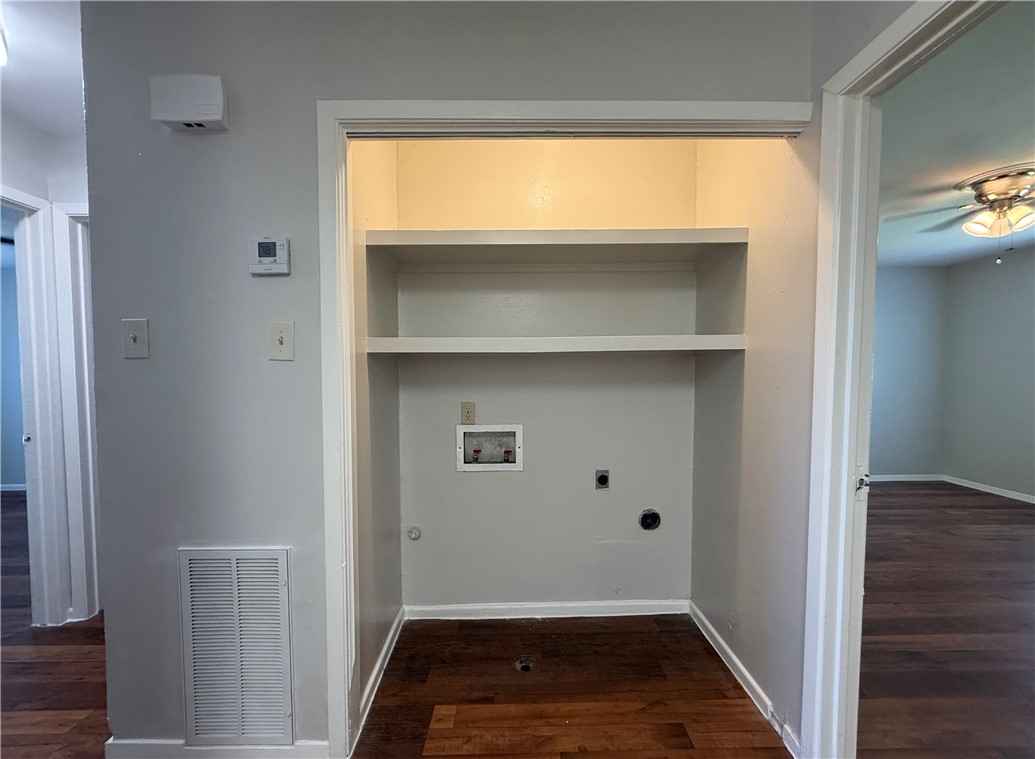 938 Egyptian A, Corpus Christi, TX, 78412 | 459018 | Realty Texas LLC