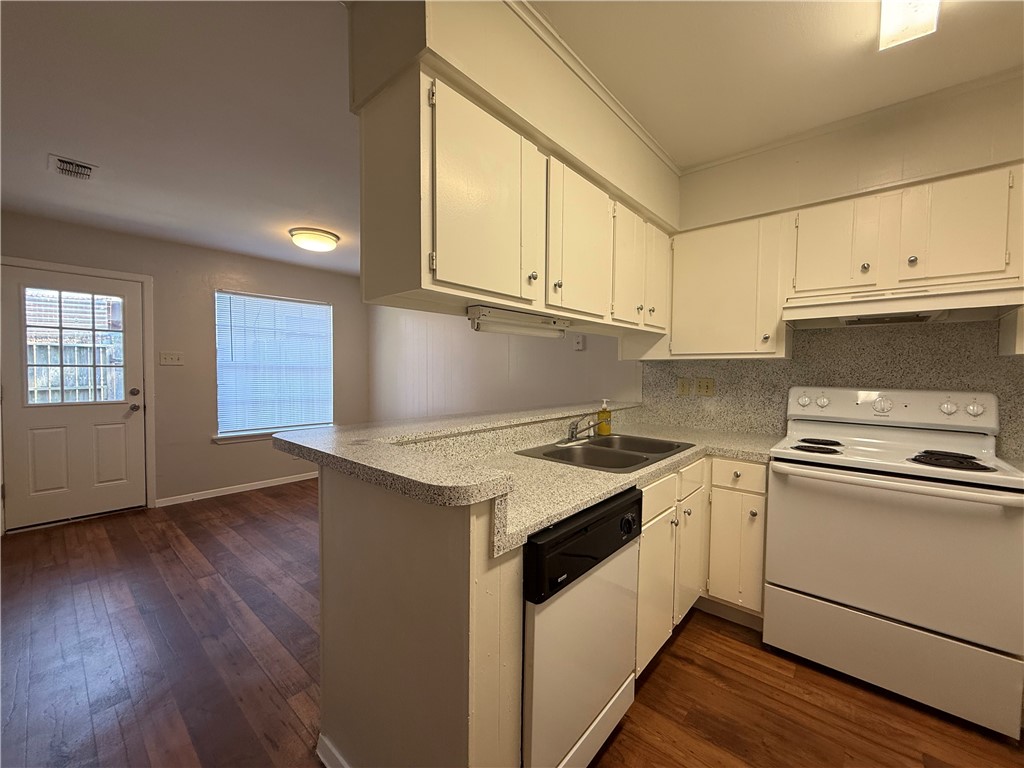 938 Egyptian A, Corpus Christi, TX, 78412 | 459018 | Realty Texas LLC