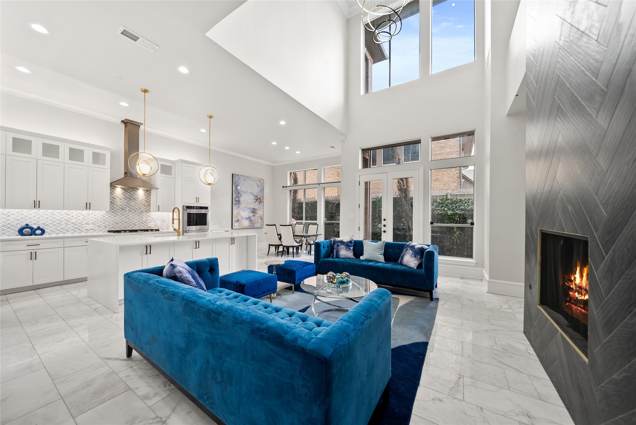 3307 Throckmorton Street , Dallas, TX, 75219 | 20934003 | Realty Texas LLC