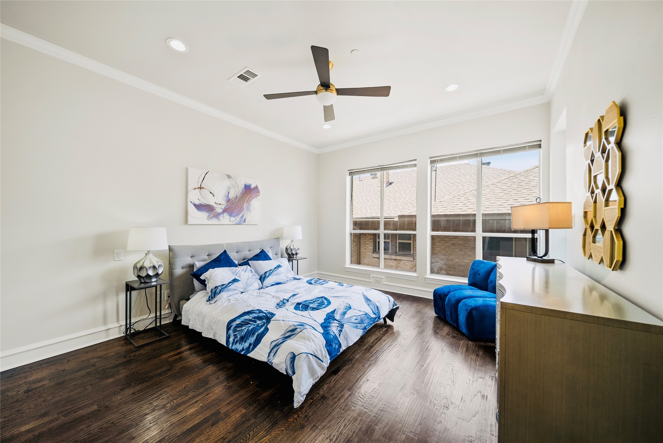 3307 Throckmorton Street , Dallas, TX, 75219 | 20934003 | Realty Texas LLC