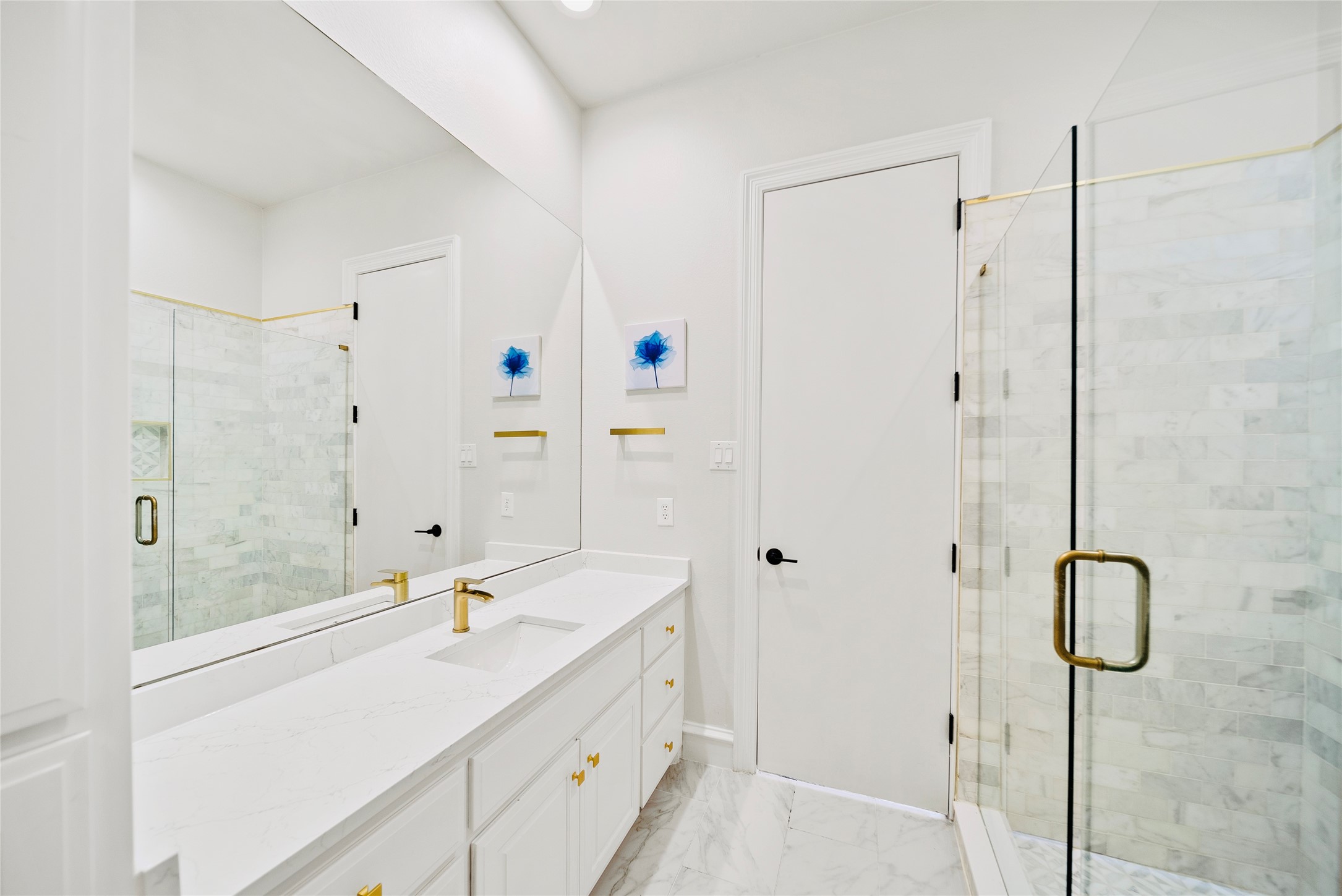 3307 Throckmorton Street , Dallas, TX, 75219 | 20934003 | Realty Texas LLC