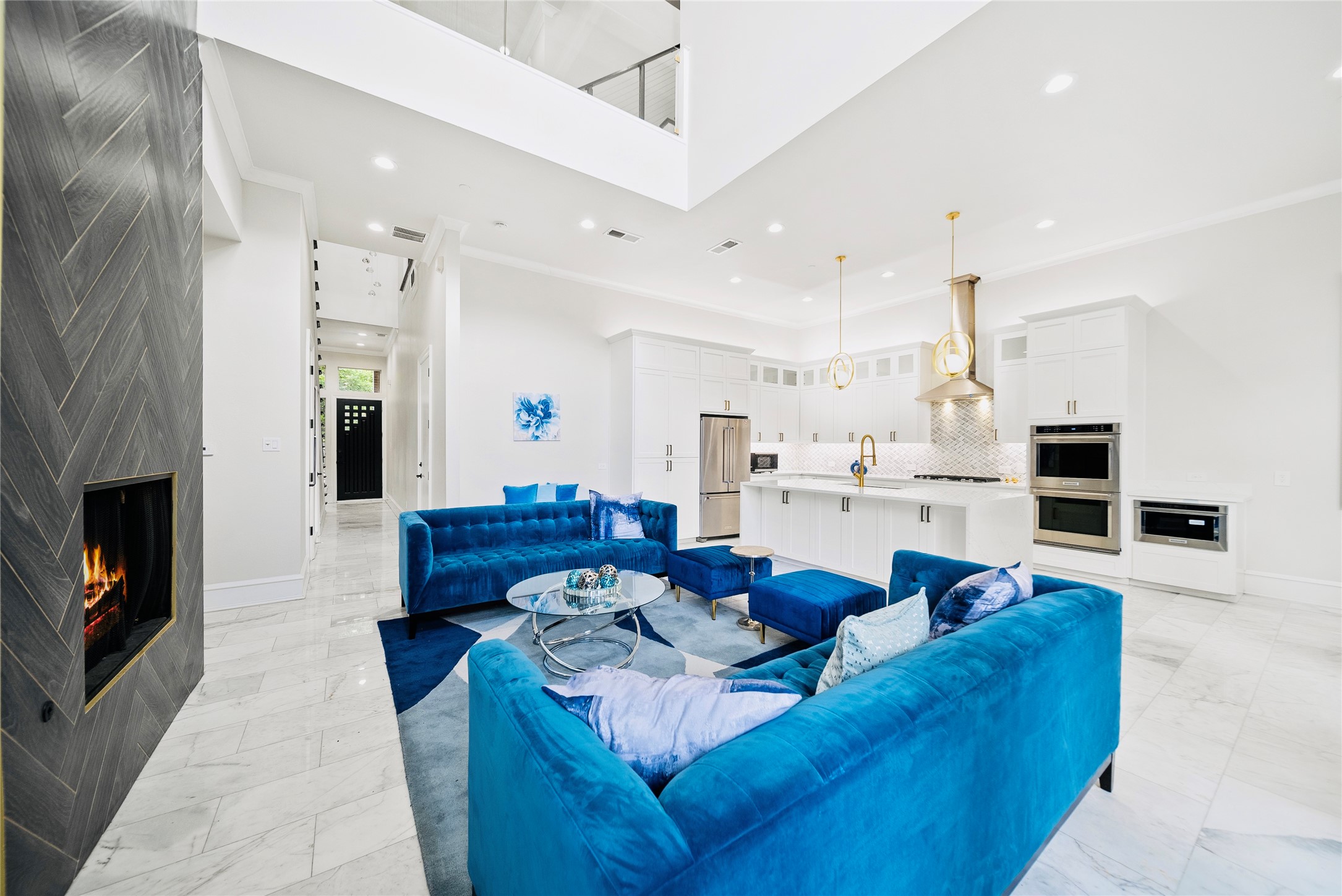 3307 Throckmorton Street , Dallas, TX, 75219 | 20934003 | Realty Texas LLC