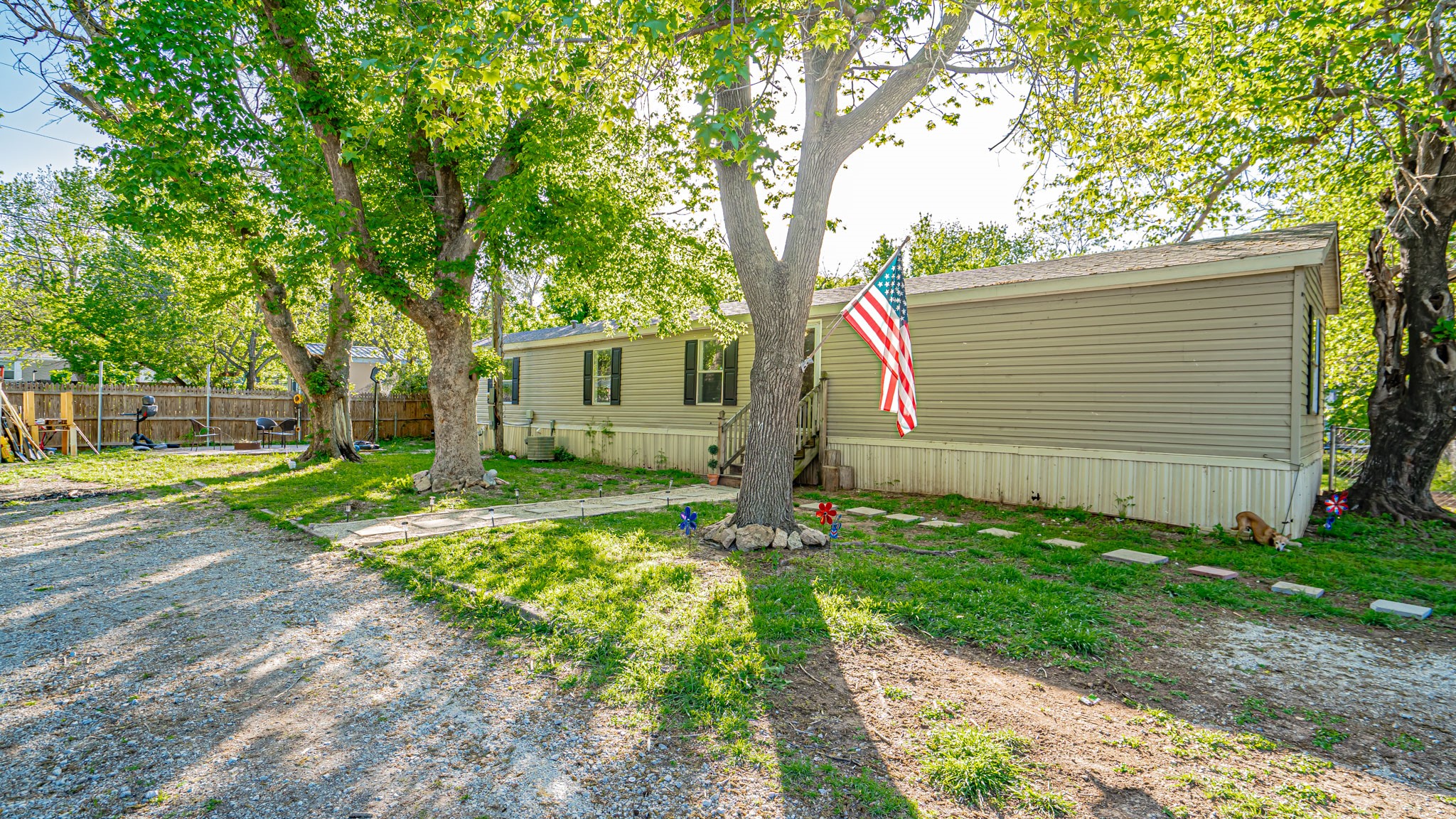 3622 Brook Valley Street , Granbury, TX, 76048 | 20934046 | Realty Texas LLC