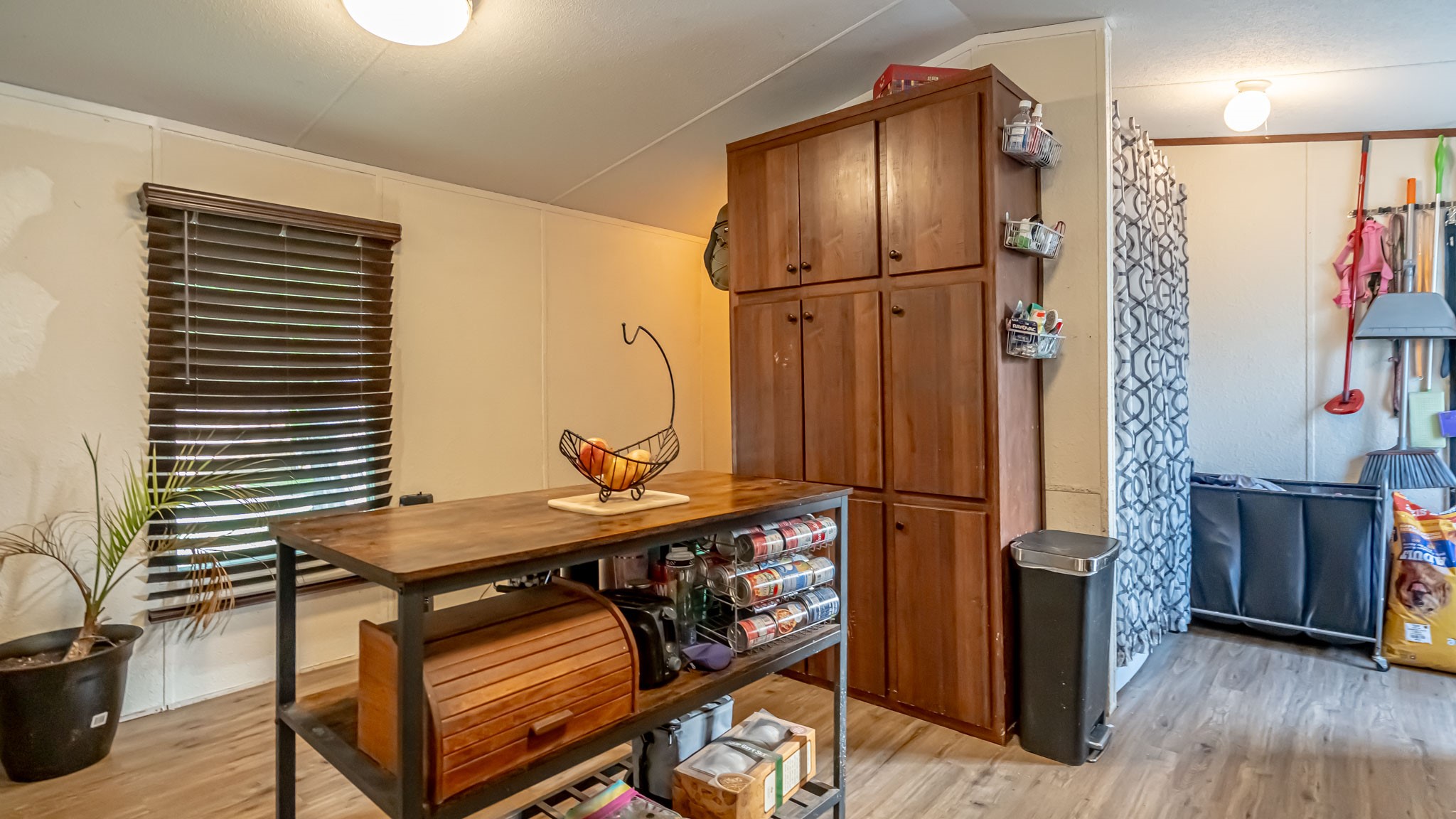 3622 Brook Valley Street , Granbury, TX, 76048 | 20934046 | Realty Texas LLC