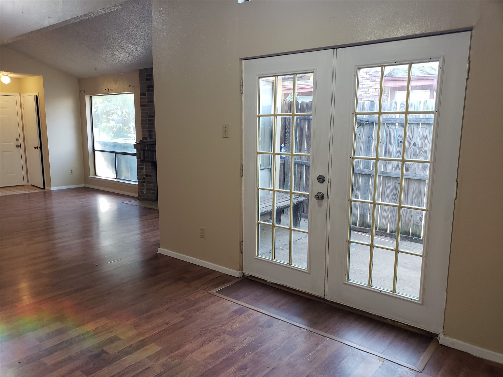 557 Prairie Dell Street , Lewisville, TX, 75067 | 20932628 | Realty Texas LLC