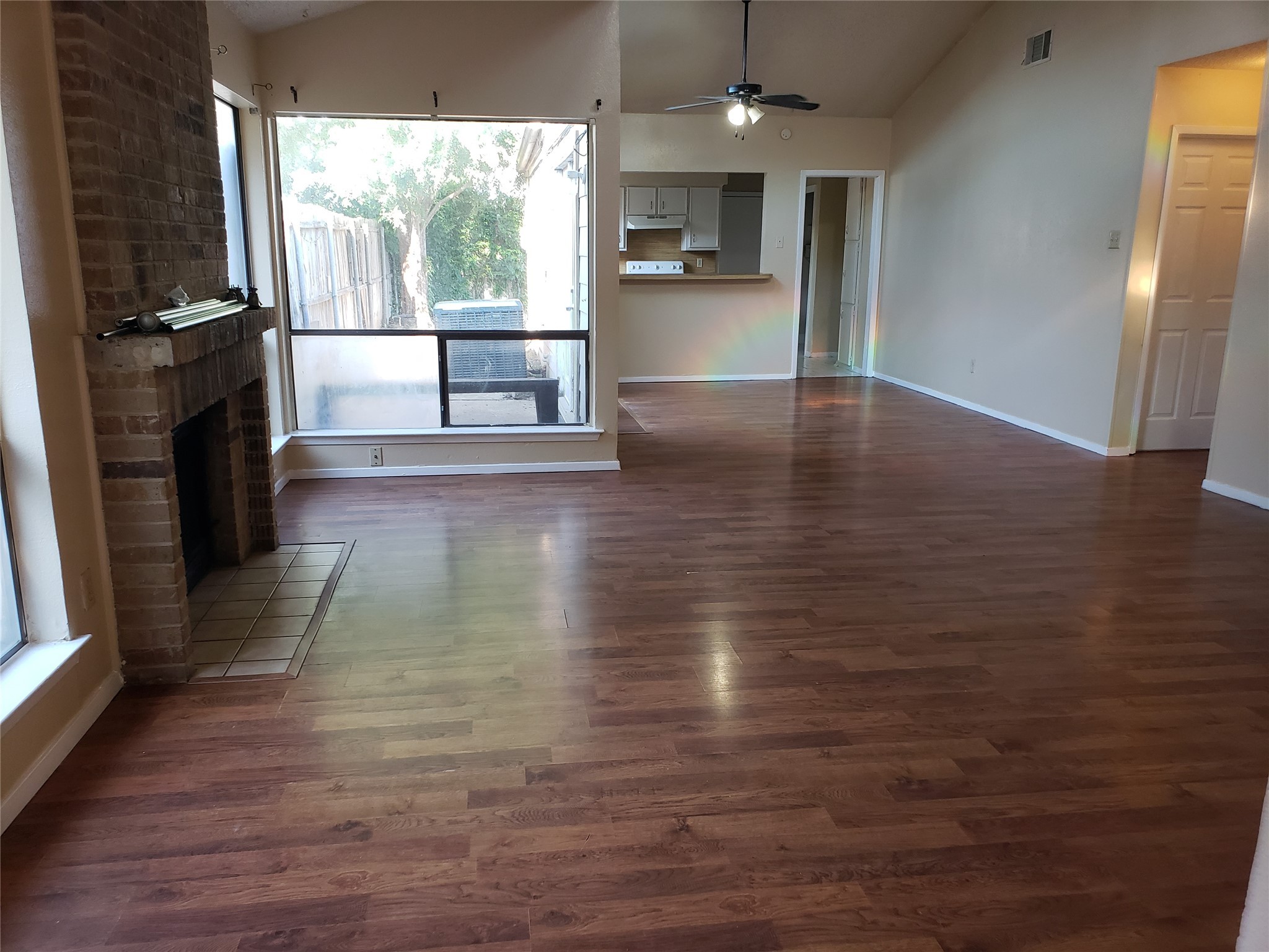 557 Prairie Dell Street , Lewisville, TX, 75067 | 20932628 | Realty Texas LLC
