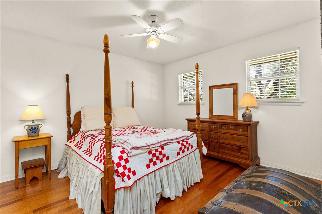 557 Timber Hollow , New Braunfels, TX, 78132 | 578898 | Realty Texas LLC
