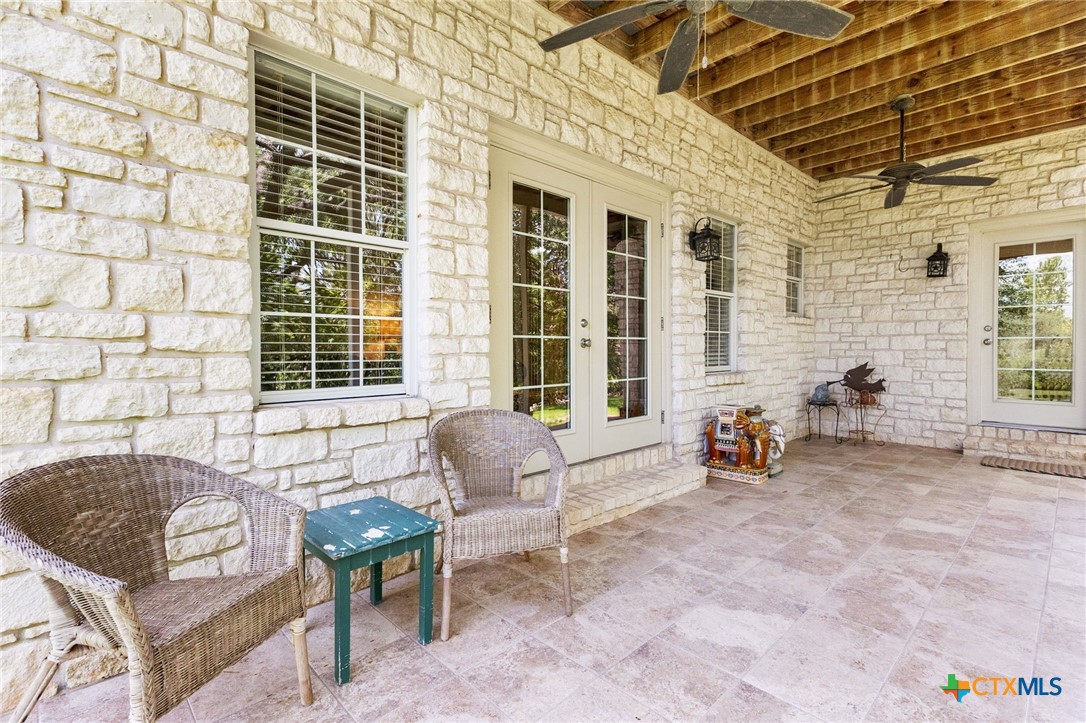 557 Timber Hollow , New Braunfels, TX, 78132 | 578898 | Realty Texas LLC