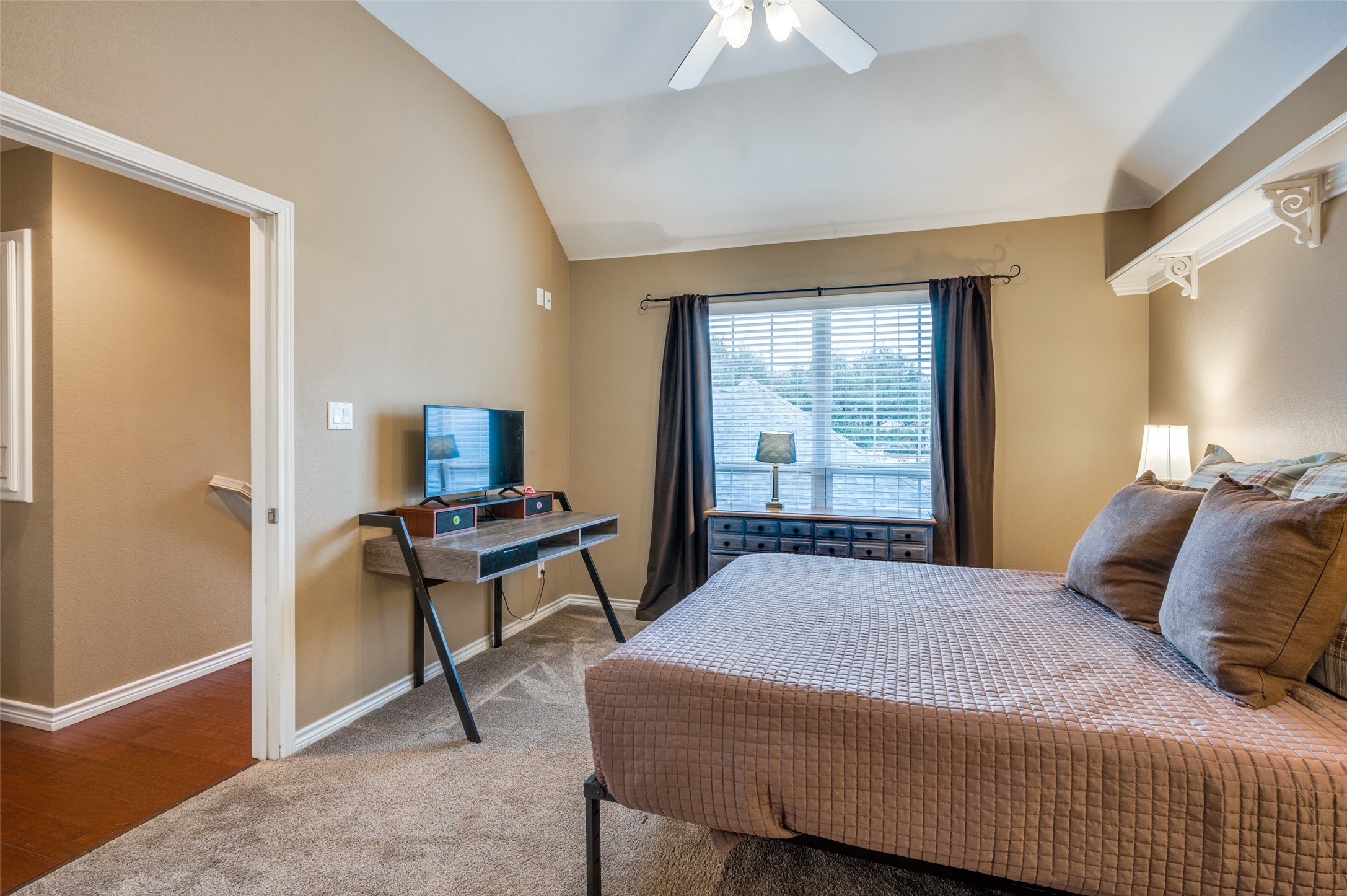4 Rushing Meadow Court , Dalworthington Gardens, TX, 76016 | 20933142 | Realty Texas LLC