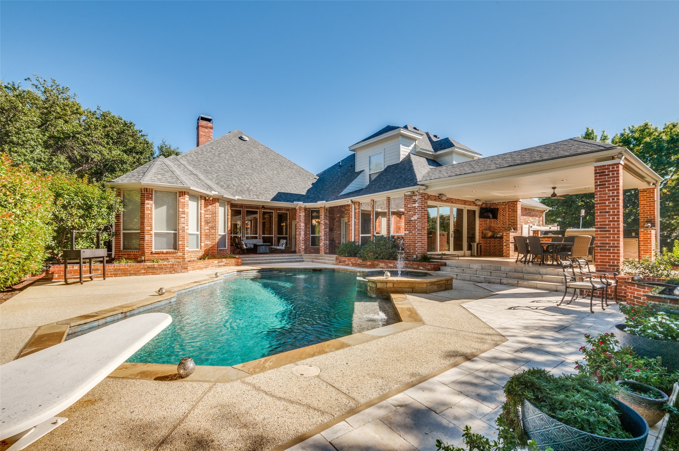 4 Rushing Meadow Court , Dalworthington Gardens, TX, 76016 | 20933142 | Realty Texas LLC
