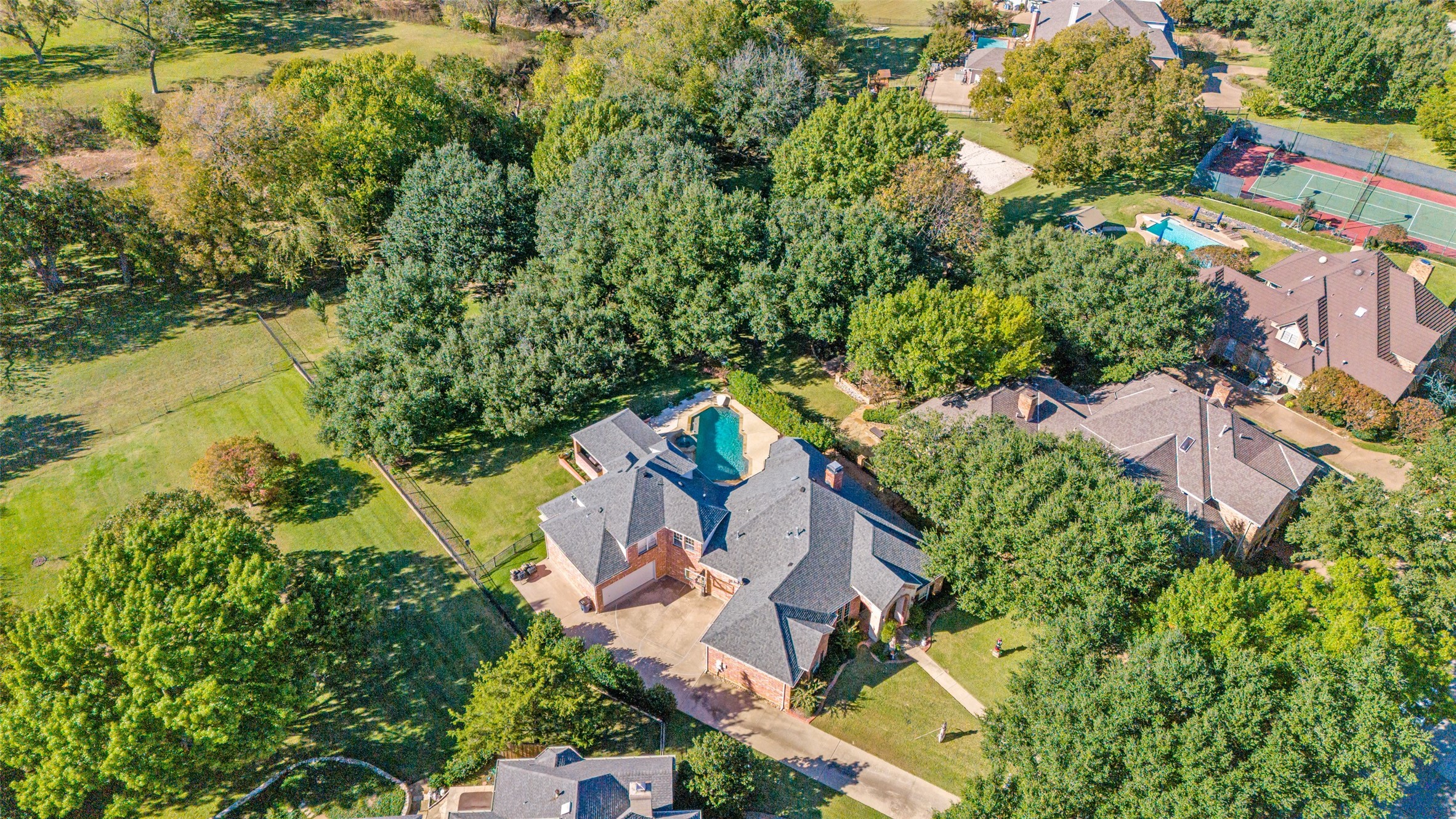 4 Rushing Meadow Court , Dalworthington Gardens, TX, 76016 | 20933142 | Realty Texas LLC