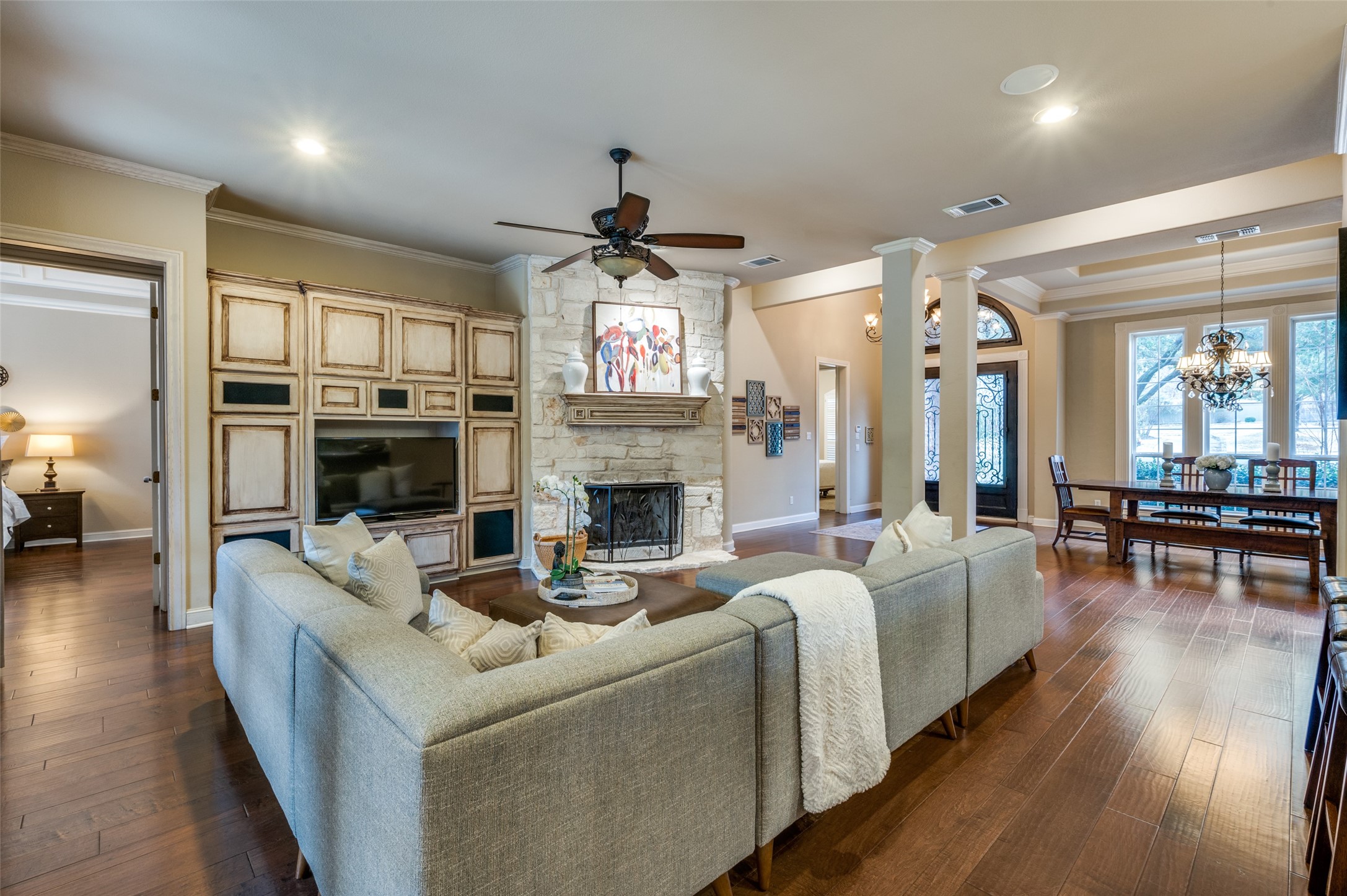 4 Rushing Meadow Court , Dalworthington Gardens, TX, 76016 | 20933142 | Realty Texas LLC