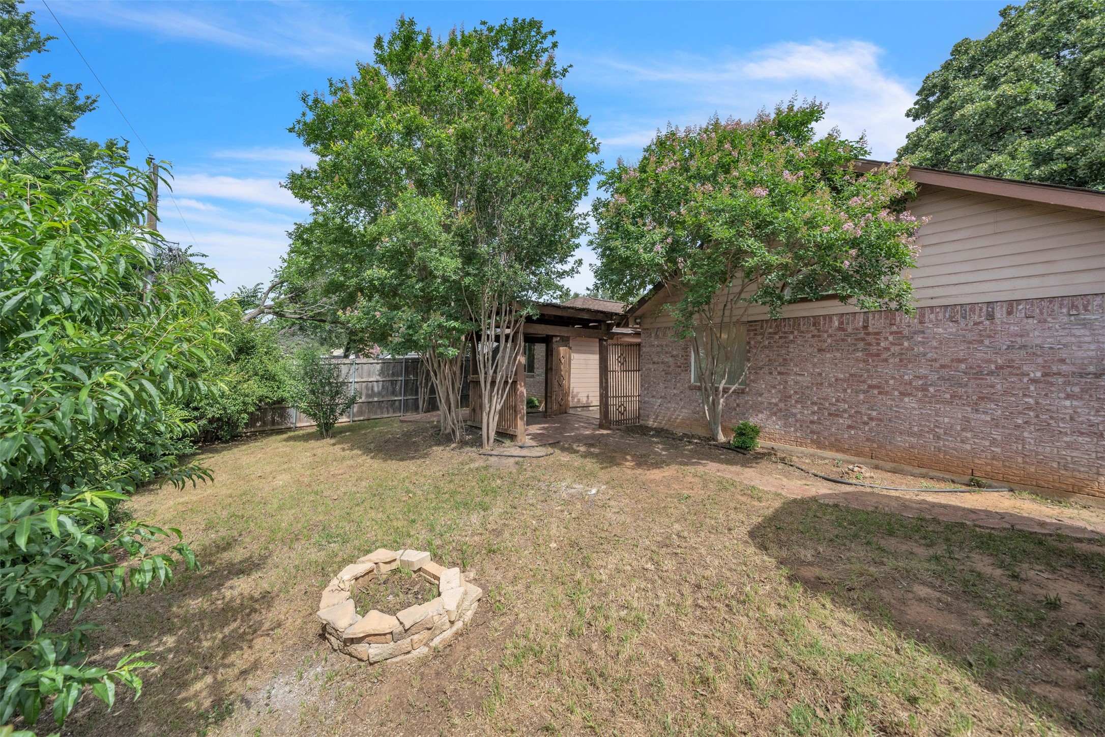 2802 Glen Ridge Drive , Arlington, TX, 76016 | 20934241 | Realty Texas LLC