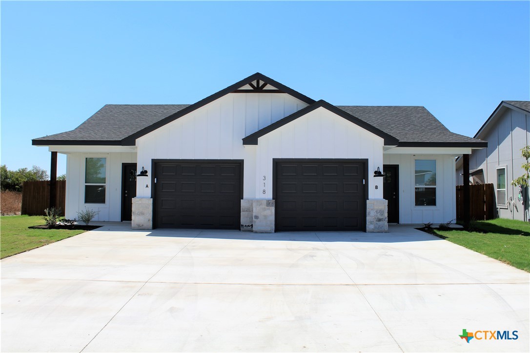 318 Dolphin Drive A/B , Temple, TX, 76501 | 579782 | Realty Texas LLC