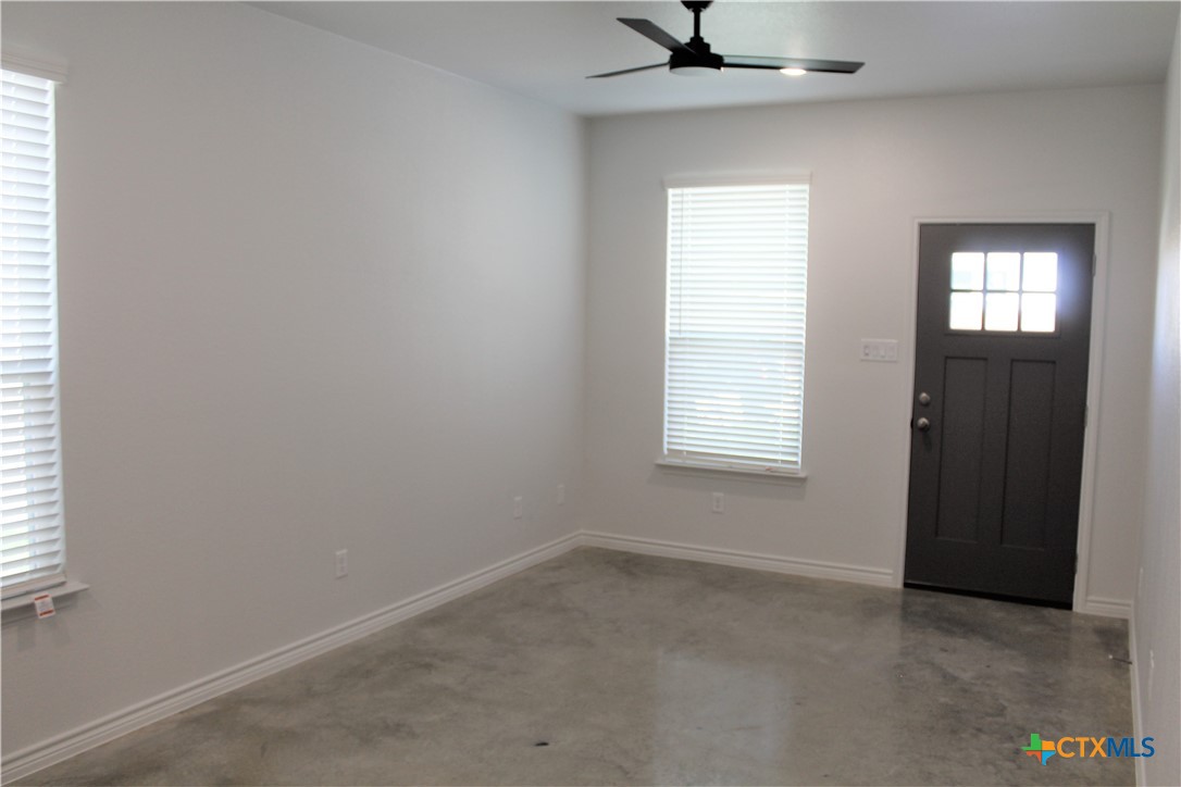 318 Dolphin Drive A/B , Temple, TX, 76501 | 579782 | Realty Texas LLC
