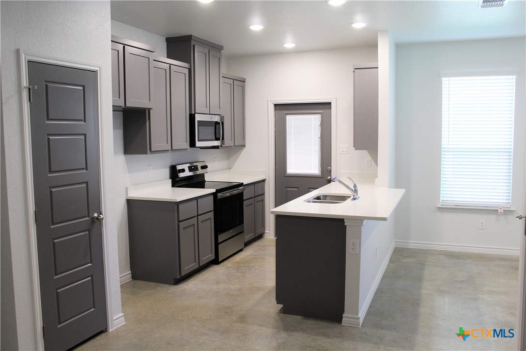 318 Dolphin Drive A/B , Temple, TX, 76501 | 579782 | Realty Texas LLC