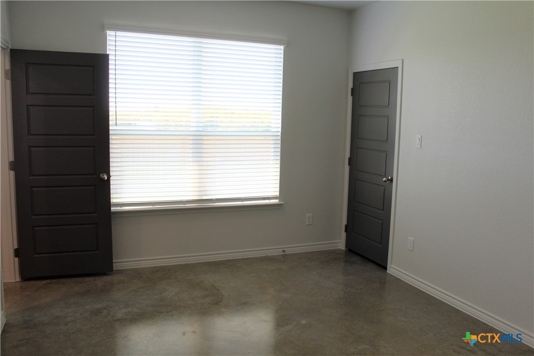 318 Dolphin Drive A/B , Temple, TX, 76501 | 579782 | Realty Texas LLC
