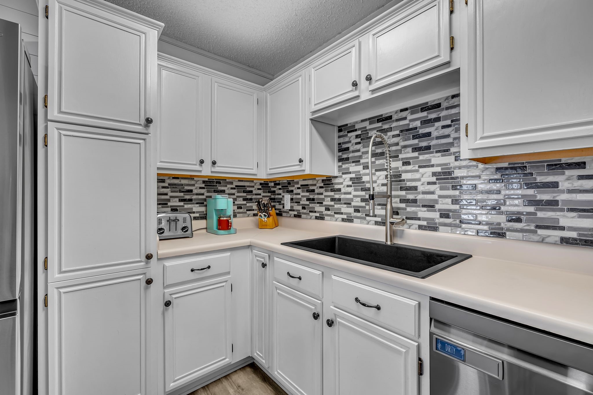 703 Valley Spring Drive , Arlington, TX, 76018 | 20933731 | Realty Texas LLC