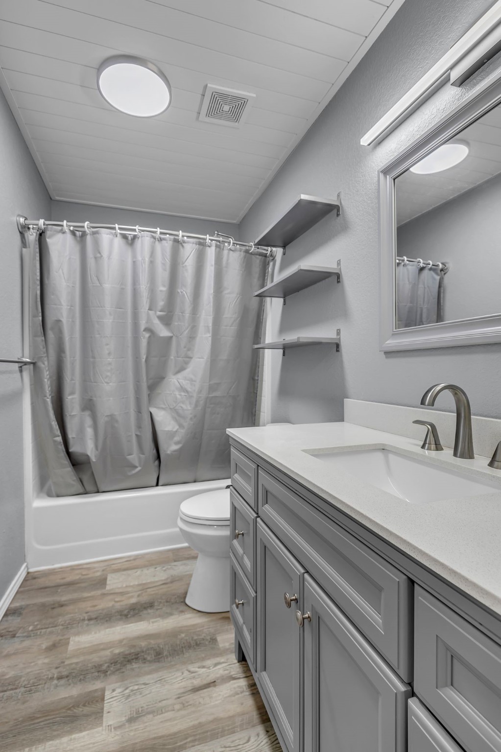 703 Valley Spring Drive , Arlington, TX, 76018 | 20933731 | Realty Texas LLC