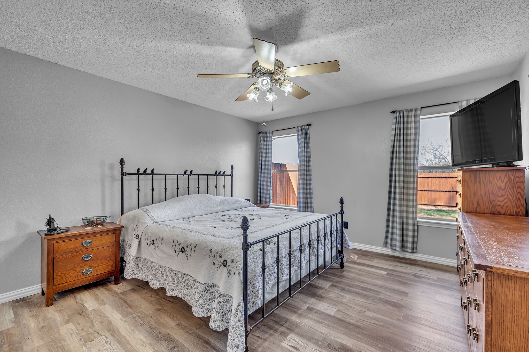 703 Valley Spring Drive , Arlington, TX, 76018 | 20933731 | Realty Texas LLC