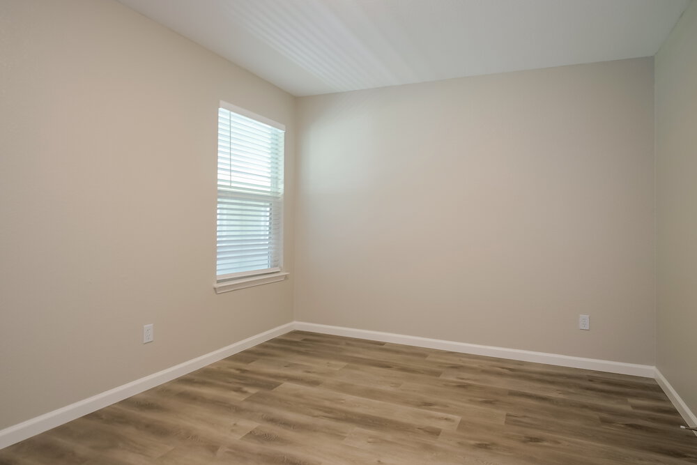 119 Wilderness Trail , Elgin, TX, 78621 | 3685123 | Realty Texas LLC