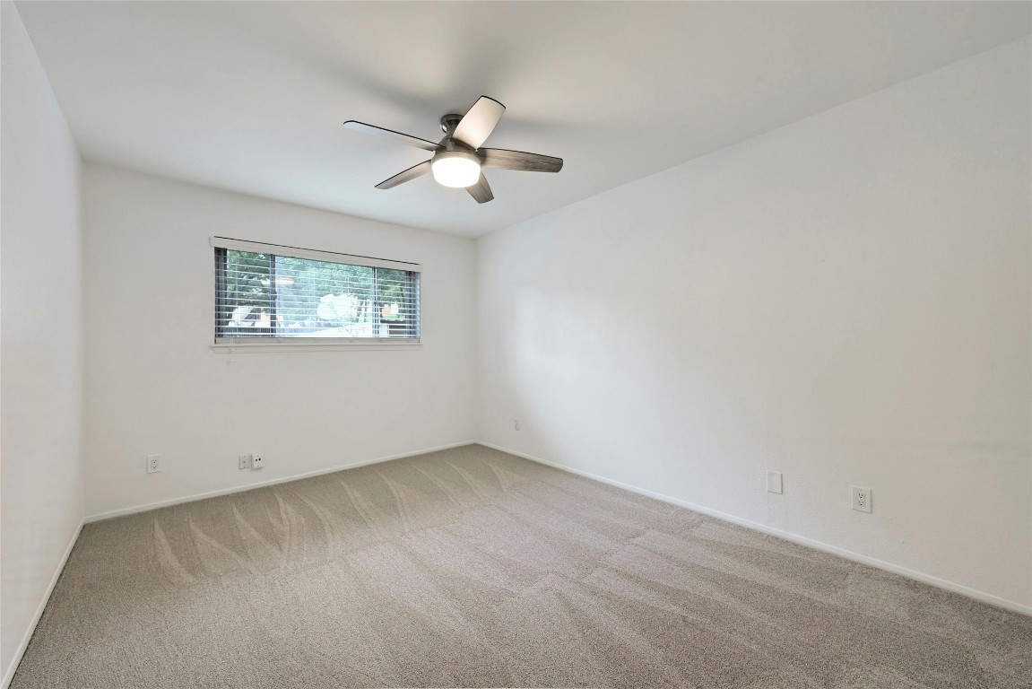 6637 Valleyside Road , Austin, TX, 78731 | 3090564 | Realty Texas LLC