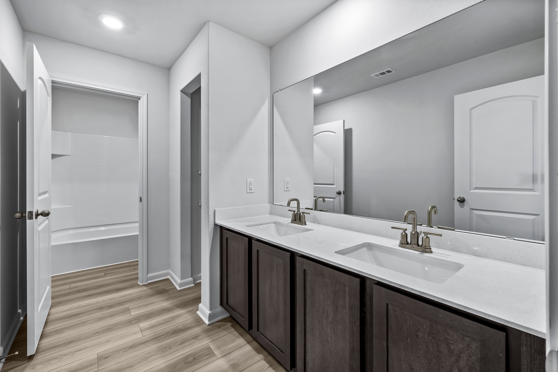 512 A D Crain Street , Venus, TX, 76084 | 20935151 | Realty Texas LLC