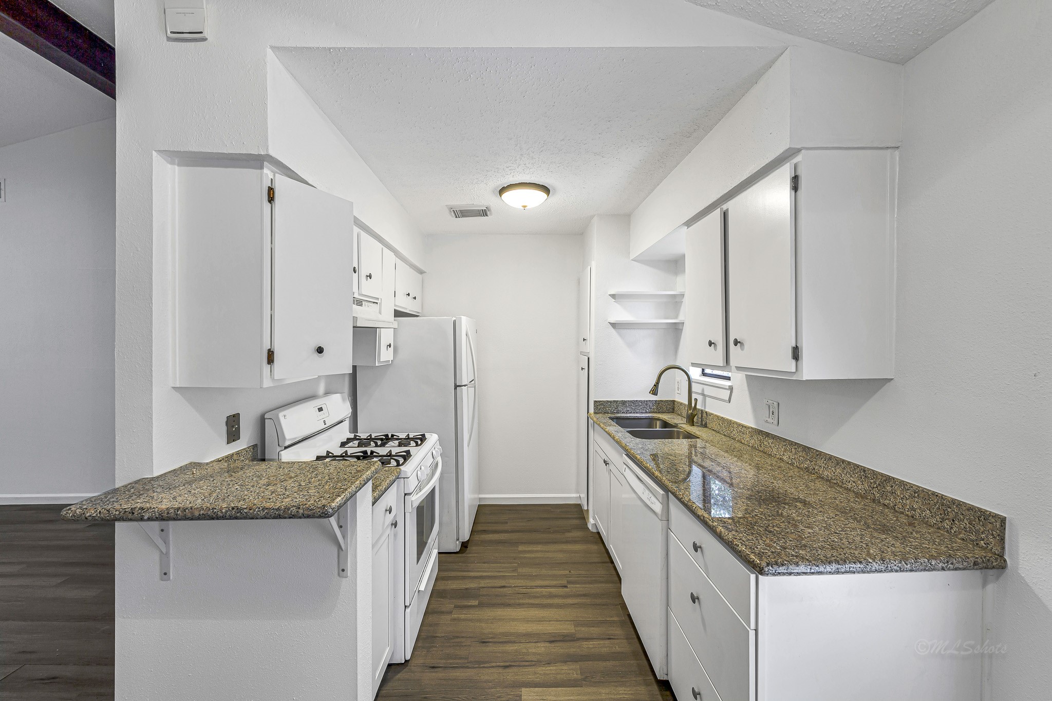 32B E Rivercrest Drive , Houston, TX, 77042 | 30546755 | Realty Texas LLC