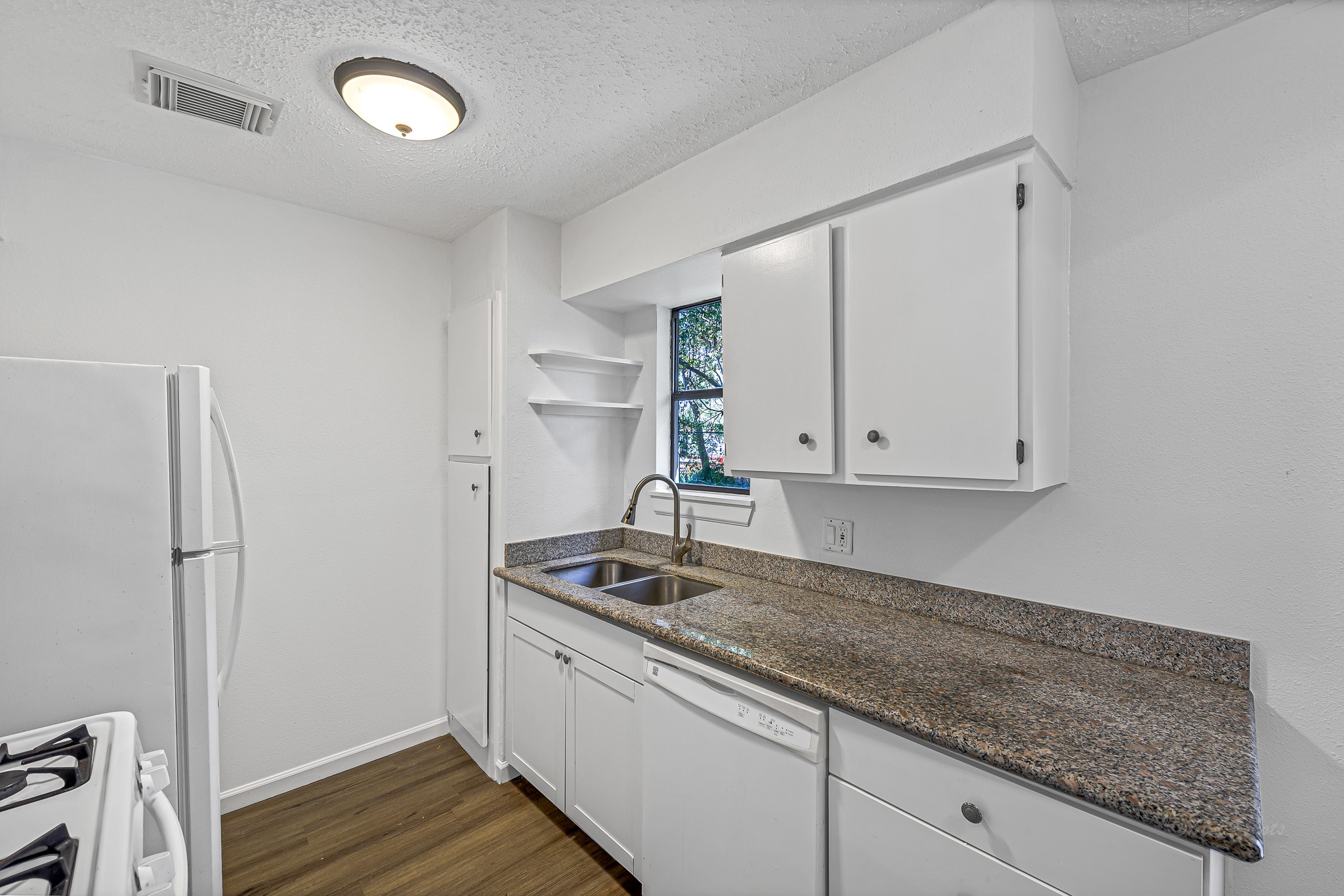 32B E Rivercrest Drive , Houston, TX, 77042 | 30546755 | Realty Texas LLC