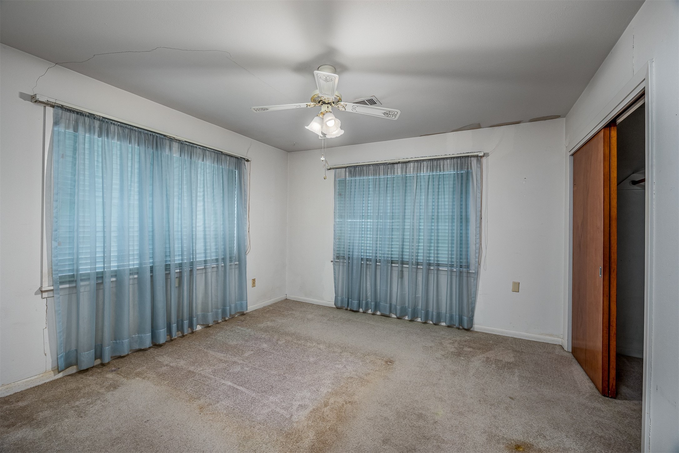 718 Nelson Street , Crosby, TX, 77532 | 60864247 | Realty Texas LLC