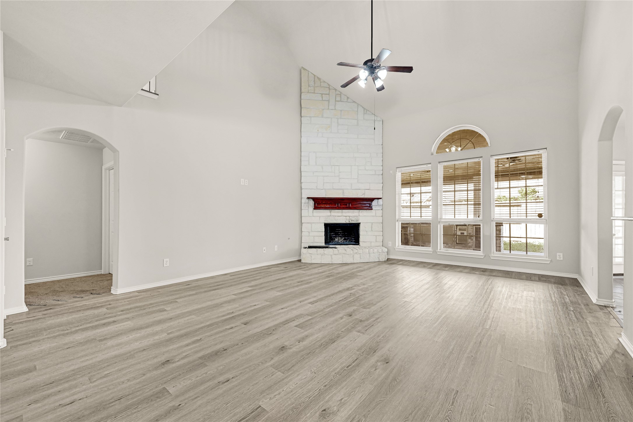 2108 Asbury Court , Pearland, TX, 77581 | 28552588 | Realty Texas LLC