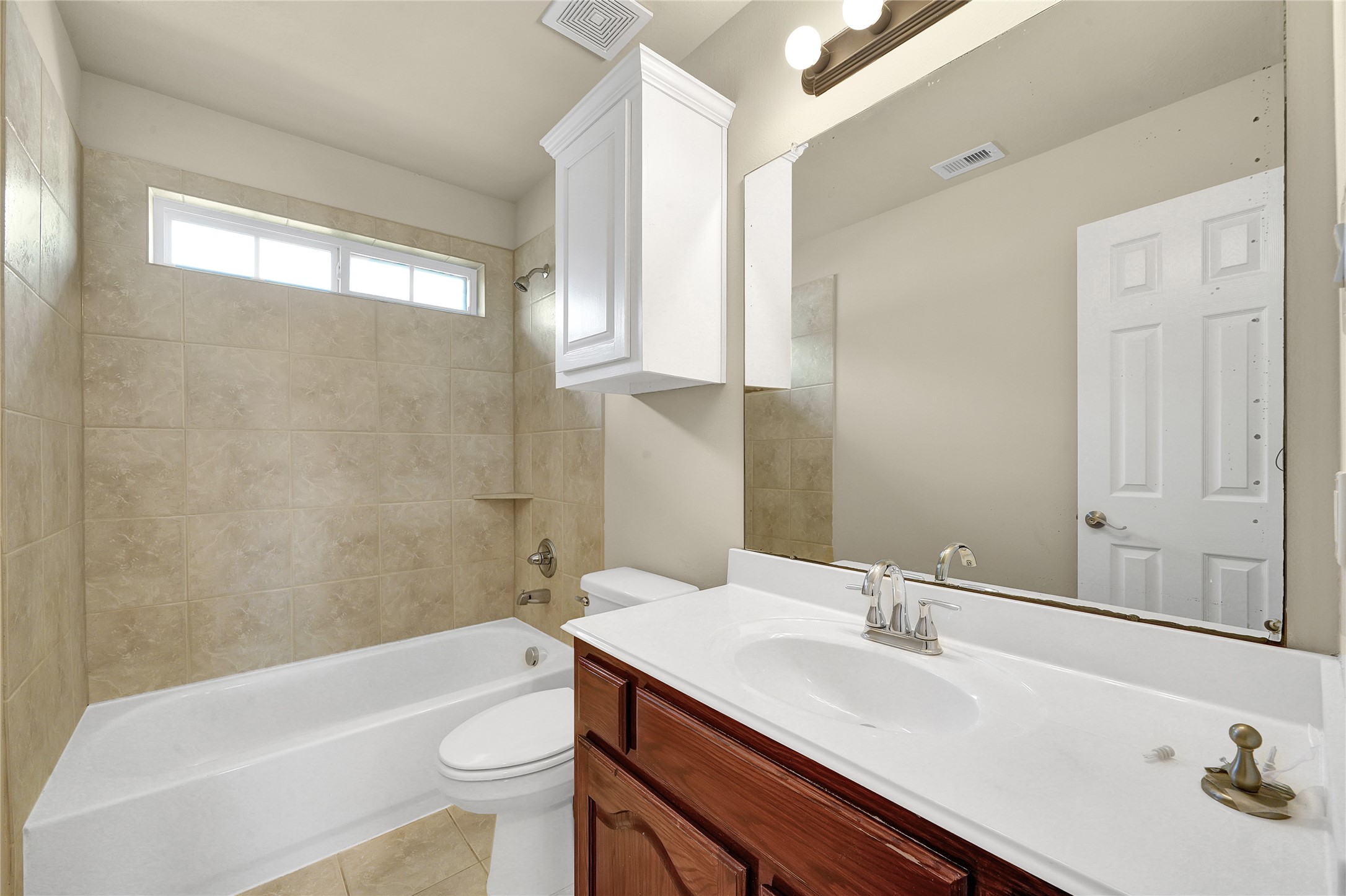 2108 Asbury Court , Pearland, TX, 77581 | 28552588 | Realty Texas LLC