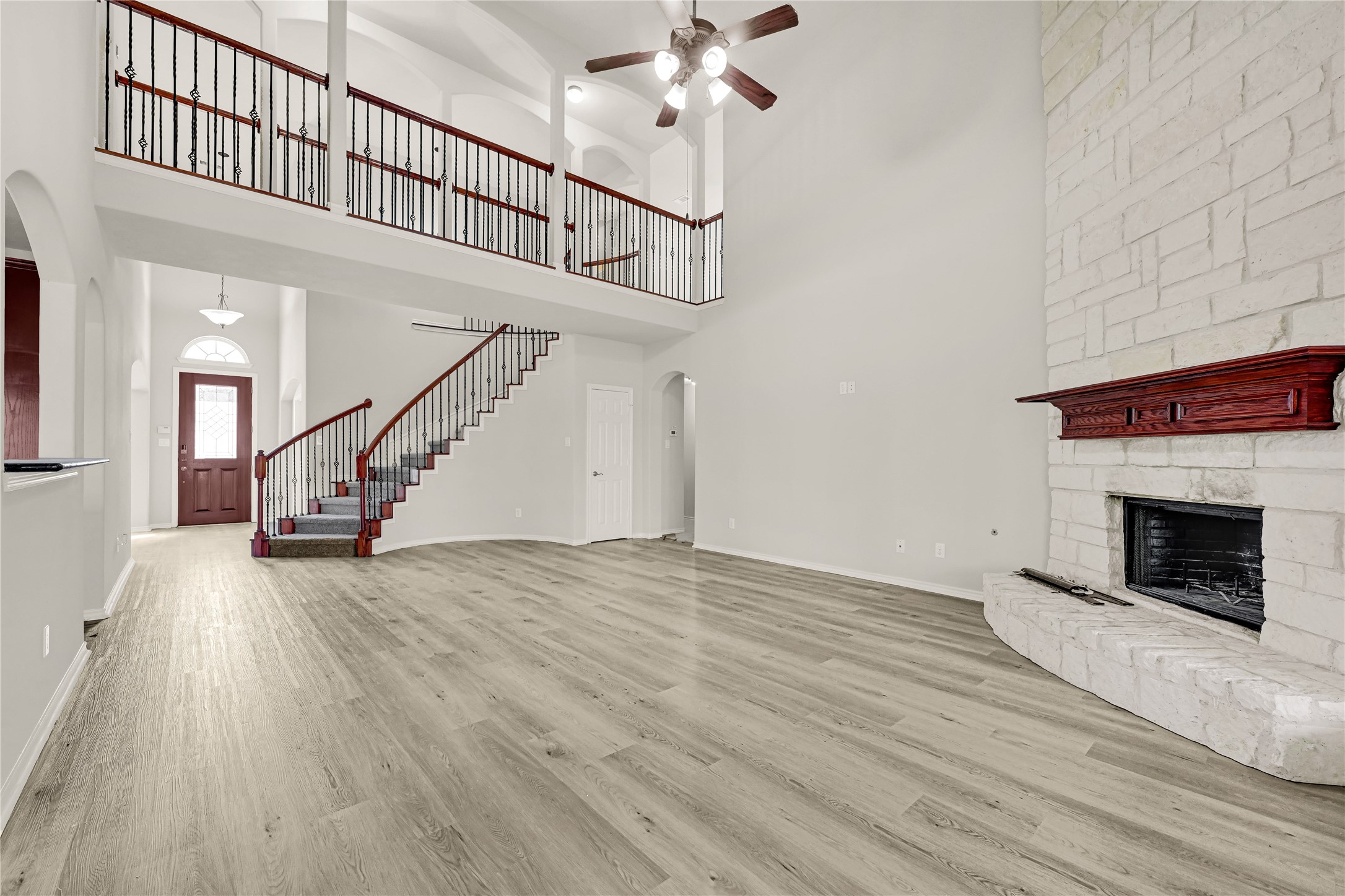 2108 Asbury Court , Pearland, TX, 77581 | 28552588 | Realty Texas LLC