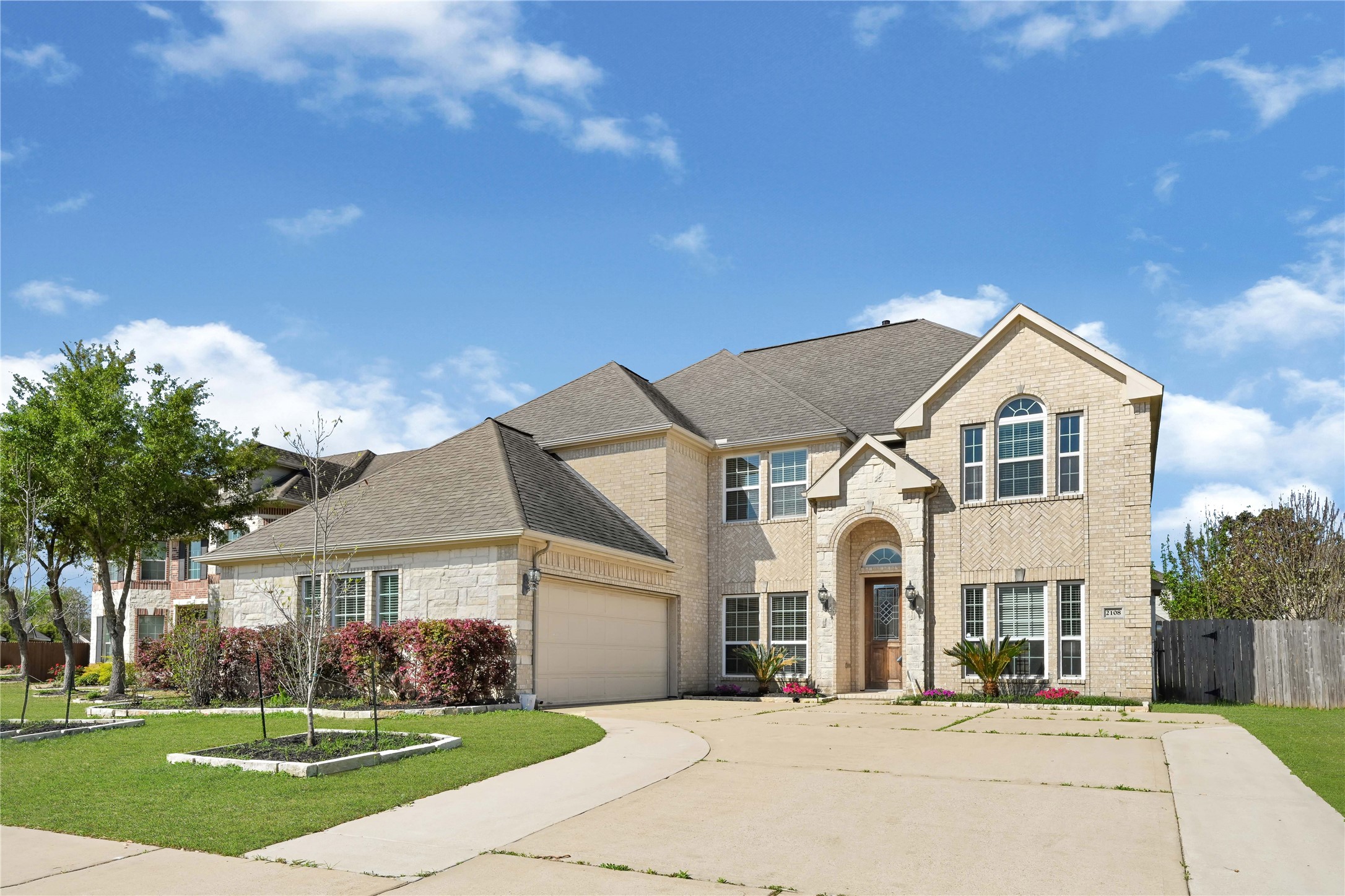 2108 Asbury Court , Pearland, TX, 77581 | 28552588 | Realty Texas LLC