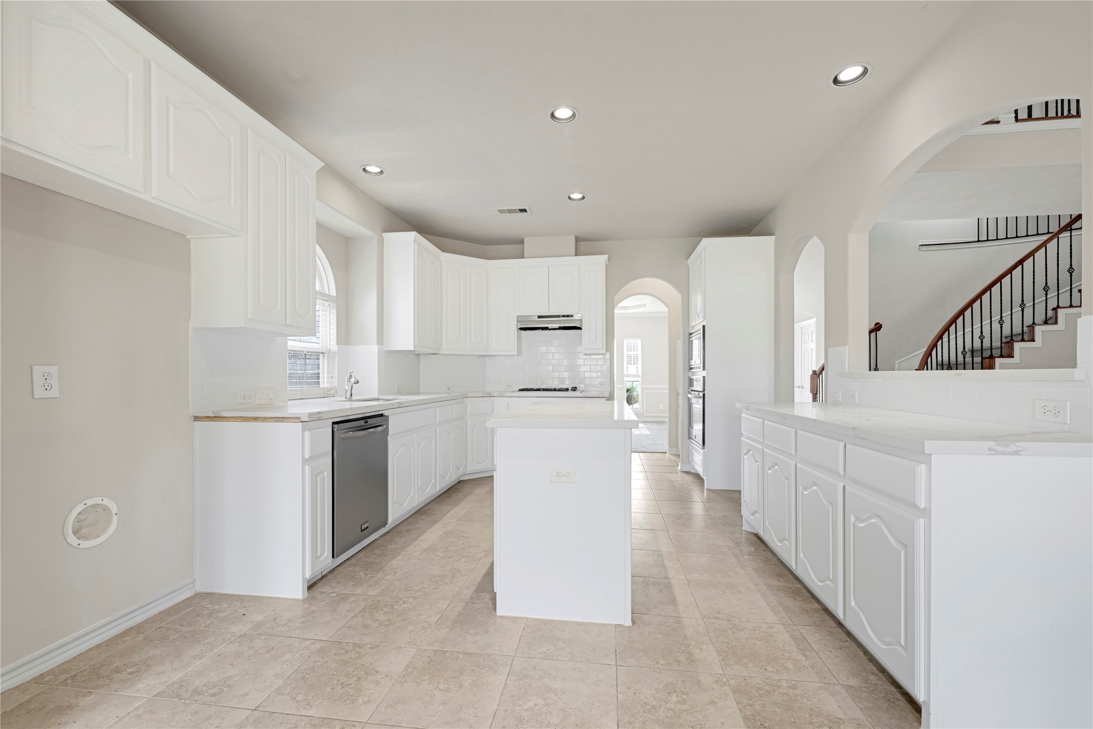 2108 Asbury Court , Pearland, TX, 77581 | 28552588 | Realty Texas LLC