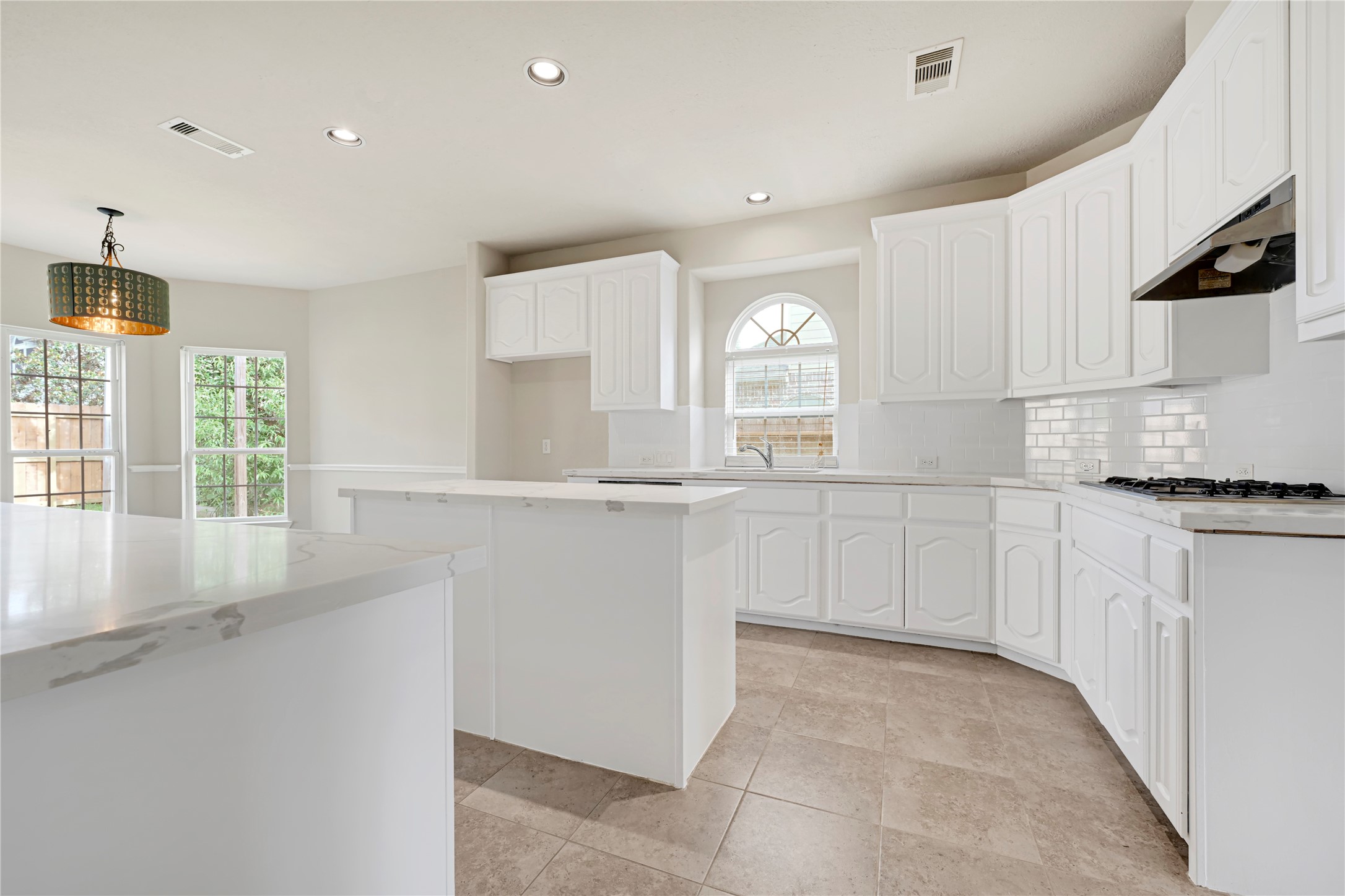 2108 Asbury Court , Pearland, TX, 77581 | 28552588 | Realty Texas LLC