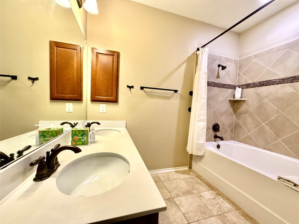 1078 Bowline Drive , Georgetown, TX, 78633 | 2709732 | Realty Texas LLC