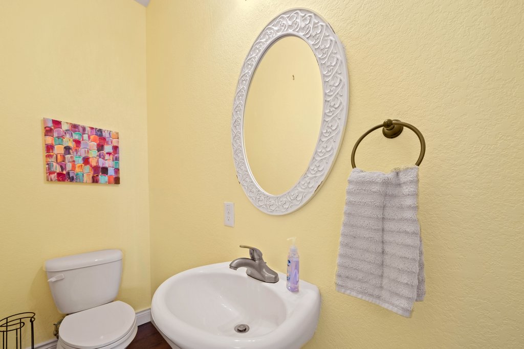 2038 Owl , Canyon Lake, TX, 78133 | 25005749 | Realty Texas LLC