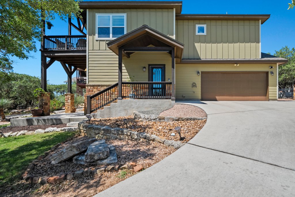 2038 Owl , Canyon Lake, TX, 78133 | 25005749 | Realty Texas LLC