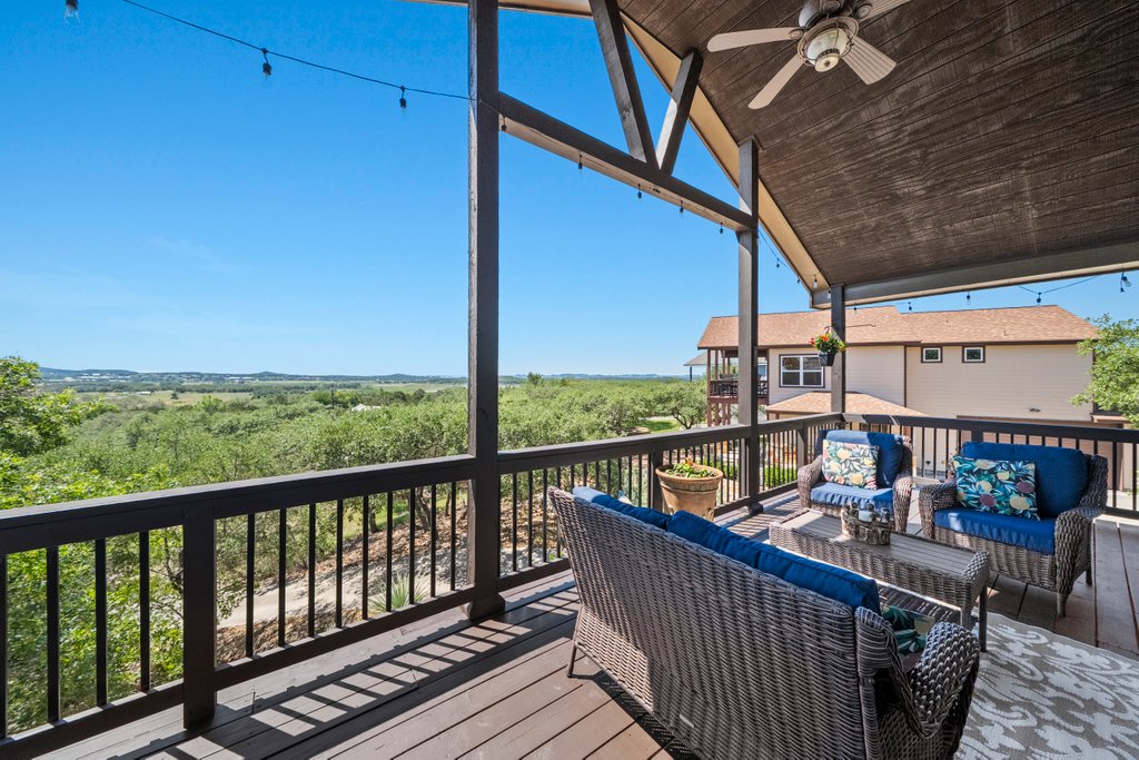 2038 Owl , Canyon Lake, TX, 78133 | 25005749 | Realty Texas LLC