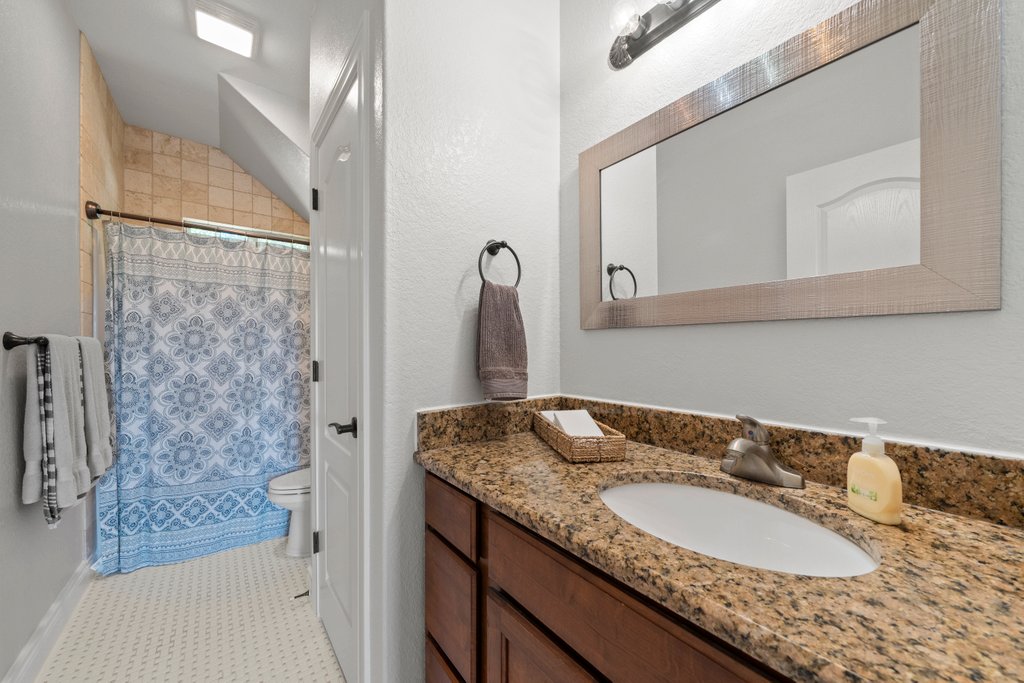 2038 Owl , Canyon Lake, TX, 78133 | 25005749 | Realty Texas LLC