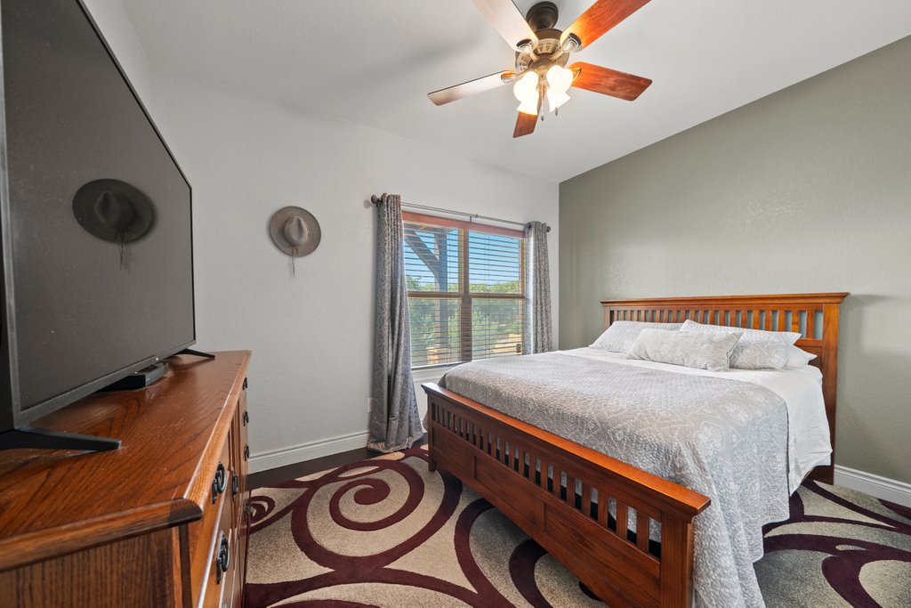 2038 Owl , Canyon Lake, TX, 78133 | 25005749 | Realty Texas LLC