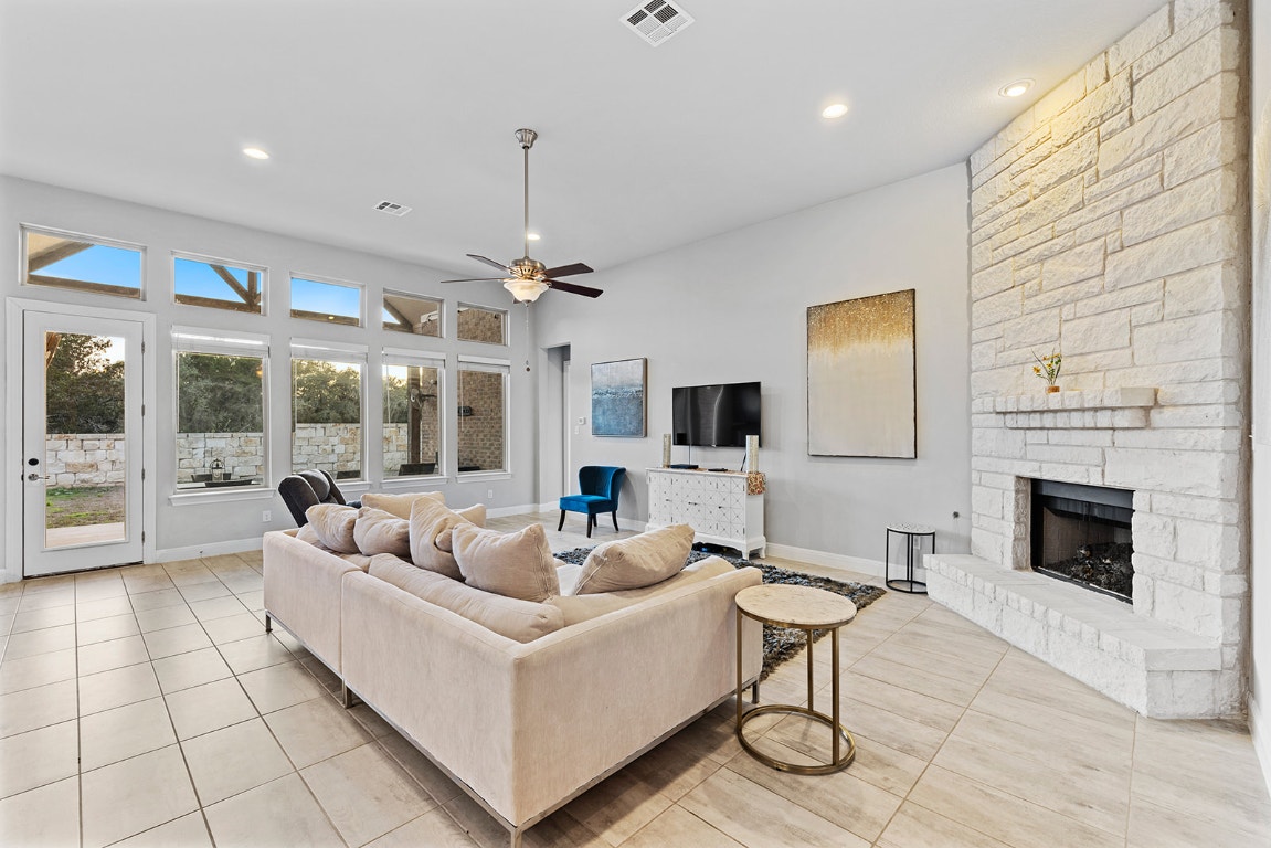 107 Orange Mimosa Lane , Leander, TX, 78641 | 7154392 | Realty Texas LLC