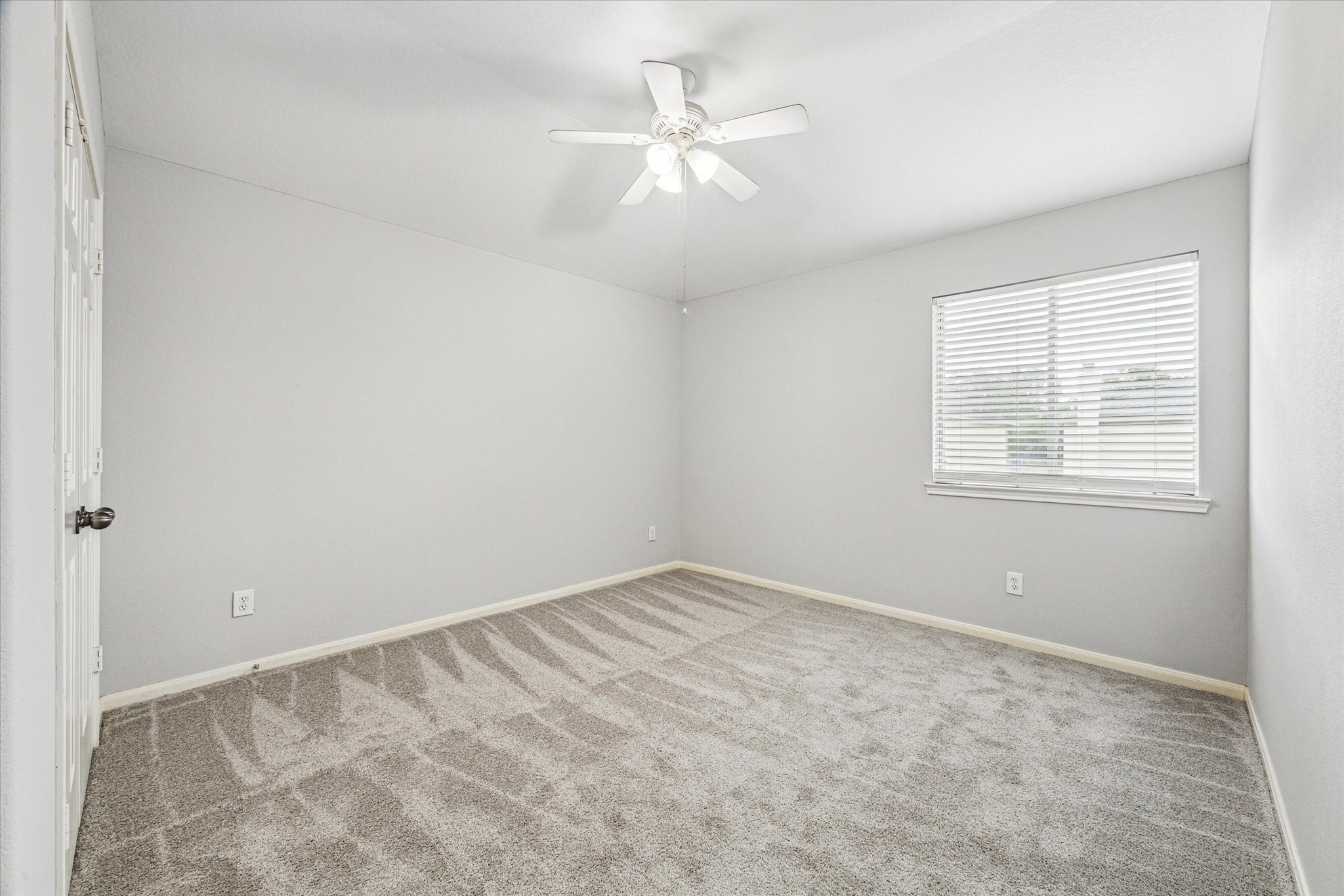 1056 Inverness Cove , Dickinson, TX, 77539 | 19656063 | Realty Texas LLC