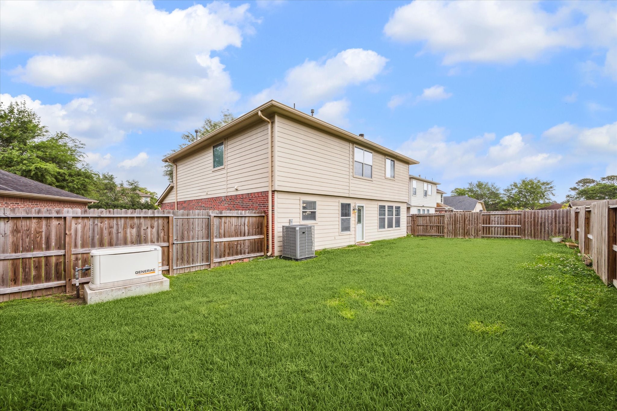 1056 Inverness Cove , Dickinson, TX, 77539 | 19656063 | Realty Texas LLC