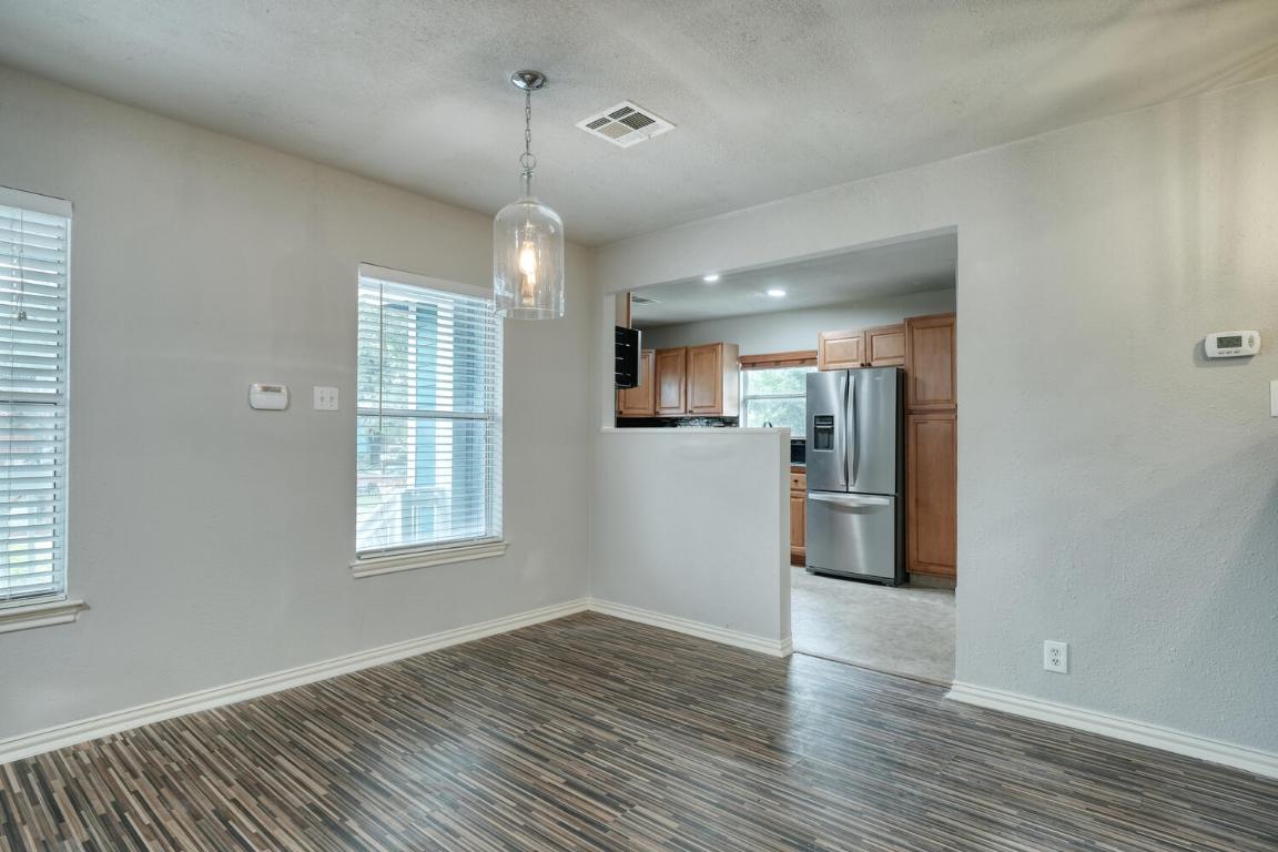 1124 Brookswood Avenue , Austin, TX, 78721 | 7976437 | Realty Texas LLC