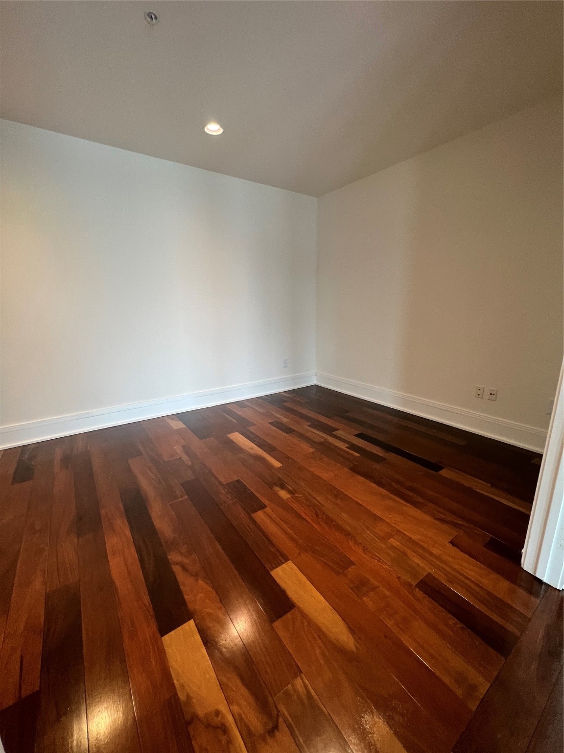 8066 Park Lane 1410 , Dallas, TX, 75231 | 20935854 | Realty Texas LLC