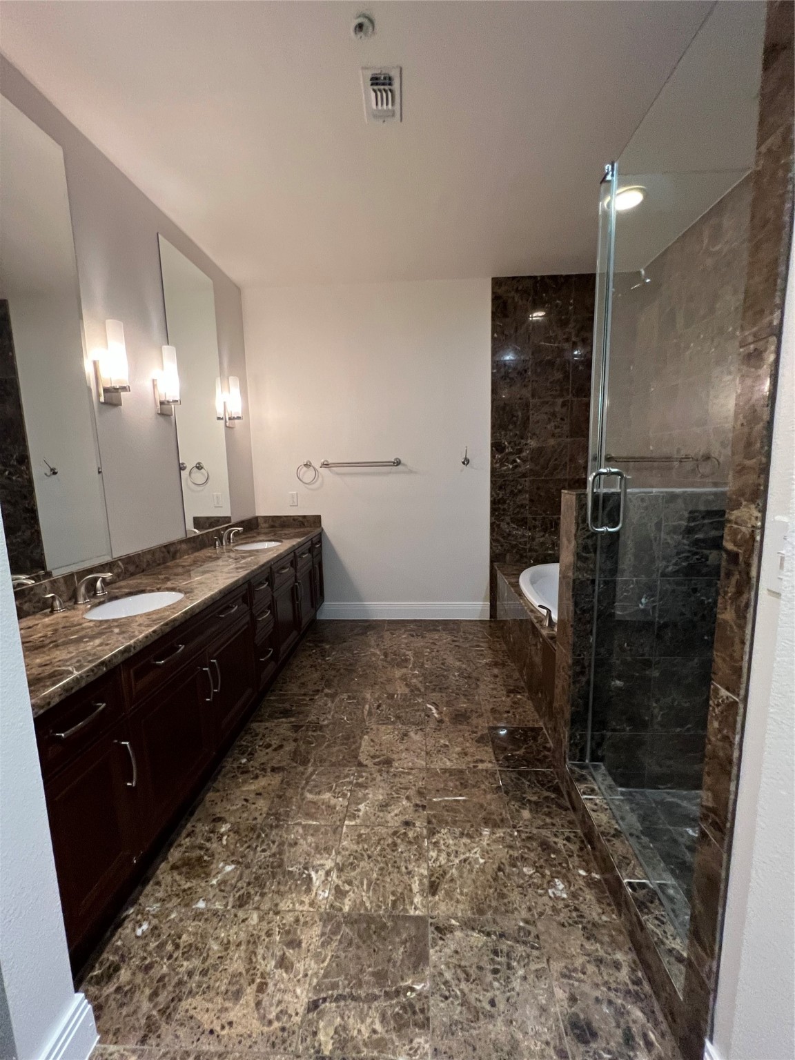 8066 Park Lane 1410 , Dallas, TX, 75231 | 20935854 | Realty Texas LLC