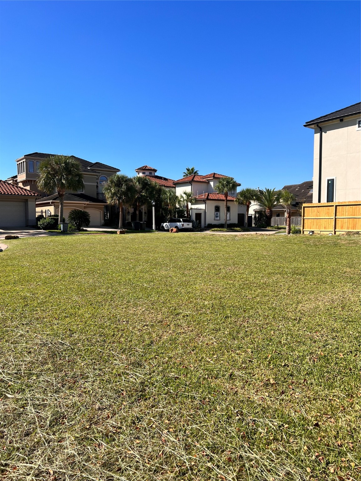 716 Harborside Way , Kemah, TX, 77565 | 86543380 | Realty Texas LLC